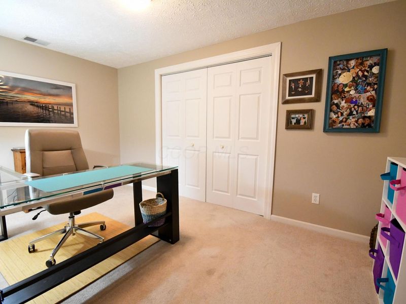 5891 Oak Path Lane , Columbus, OH 43213 Photo 23