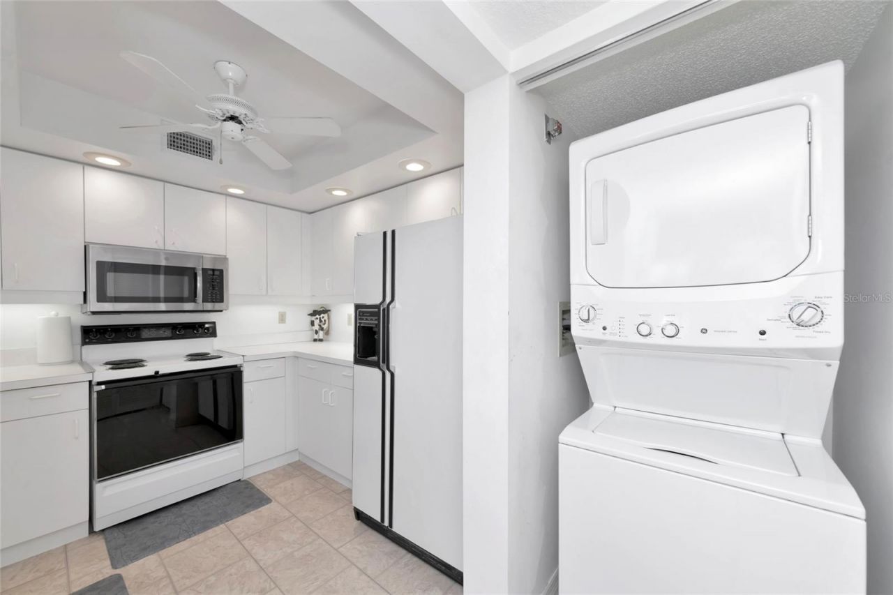 1249 Edgewater Circle , Unit 73, Bradenton, FL 34209 Photo