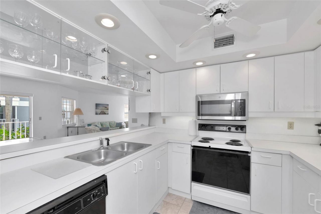 1249 Edgewater Circle , Unit 73, Bradenton, FL 34209 Photo