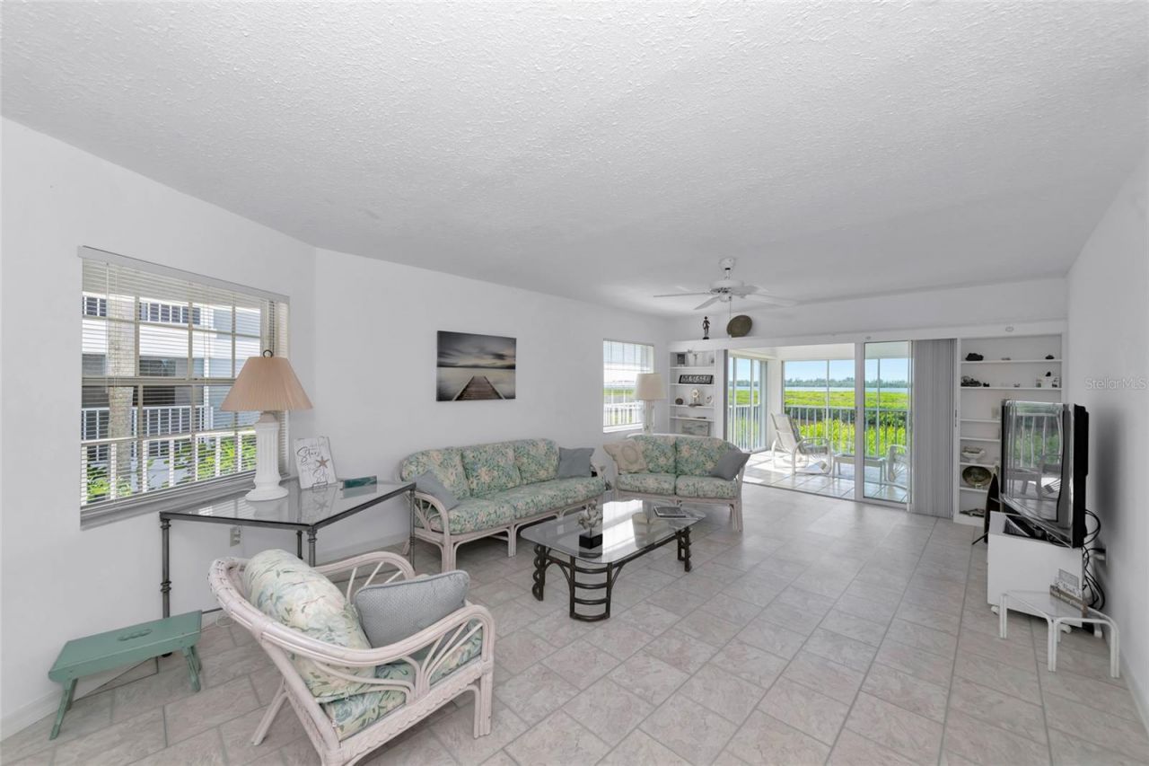 1249 Edgewater Circle , Unit 73, Bradenton, FL 34209 Photo