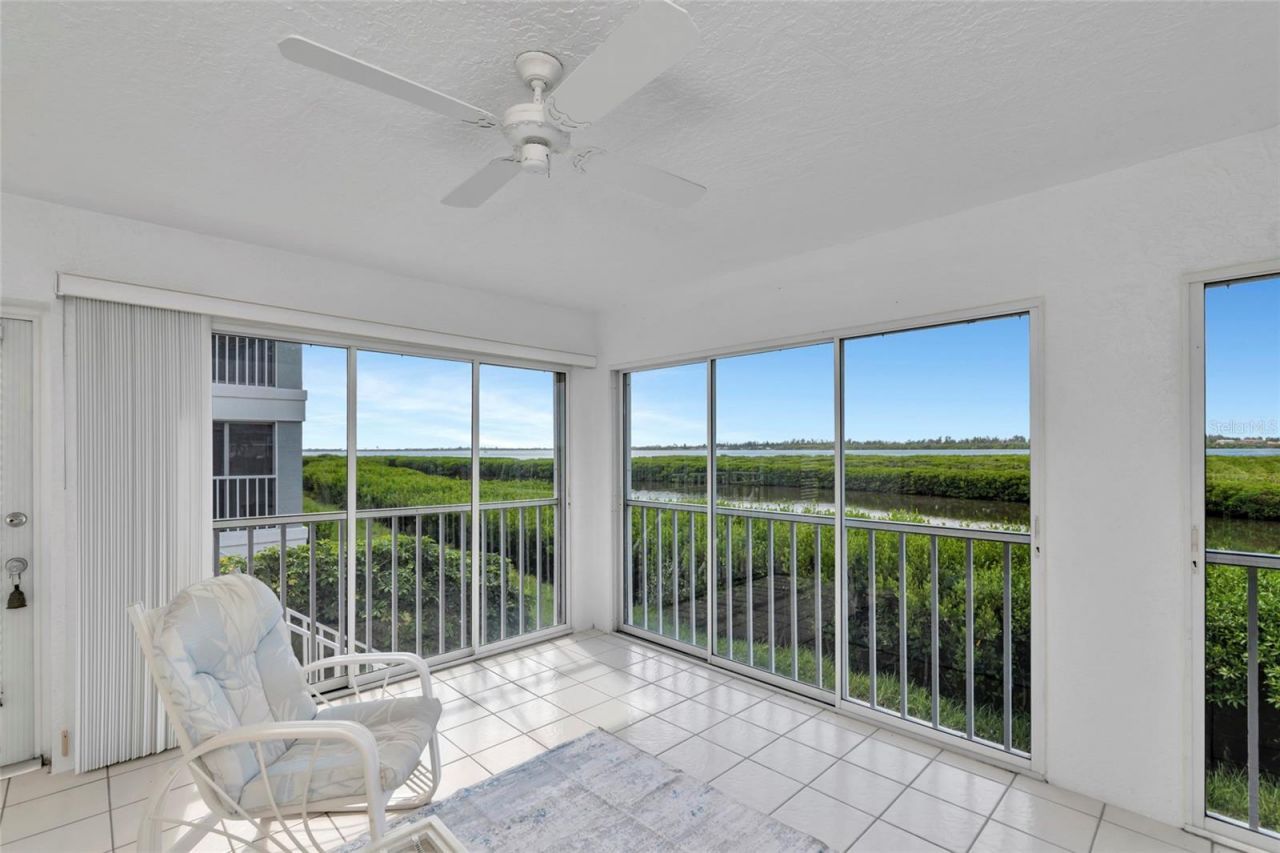 1249 Edgewater Circle , Unit 73, Bradenton, FL 34209 Photo