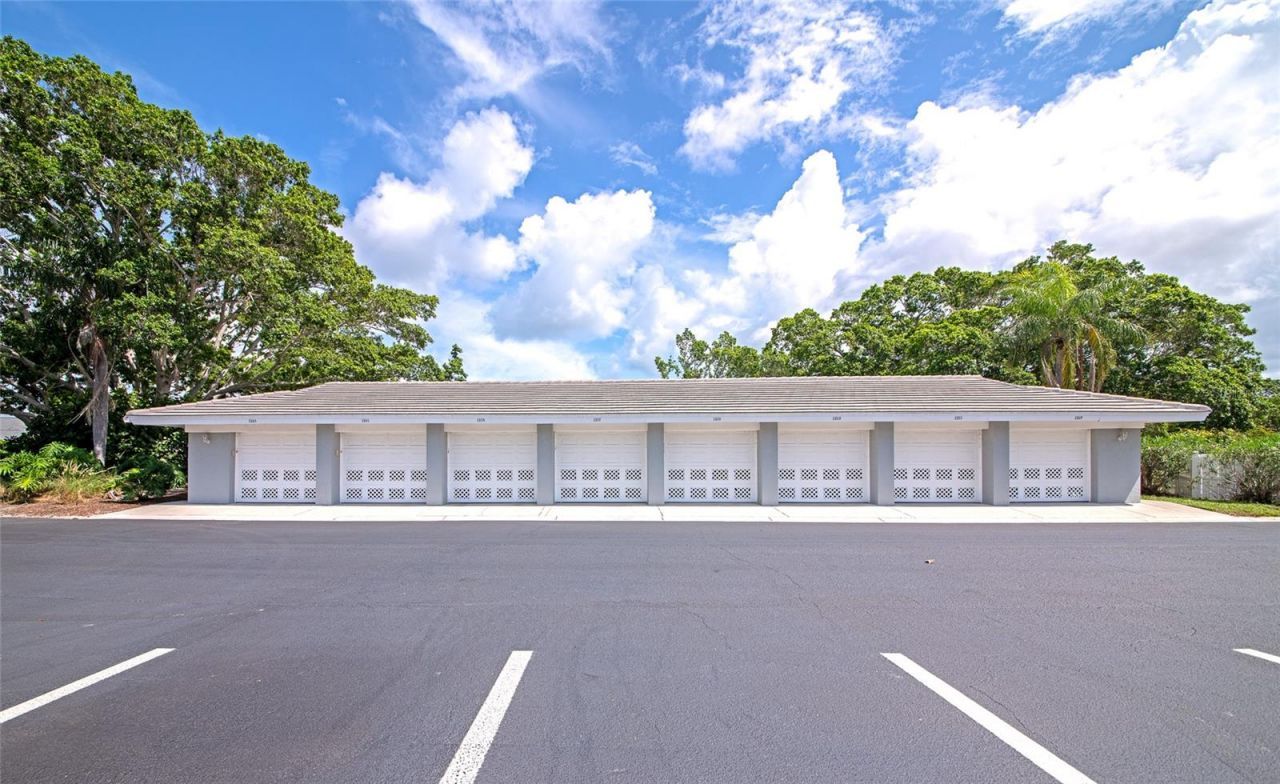 1249 Edgewater Circle , Unit 73, Bradenton, FL 34209 Photo