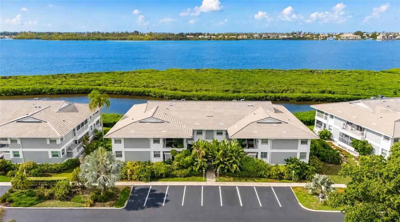 1249 Edgewater Circle , Unit 73, Bradenton, FL 34209 Photo