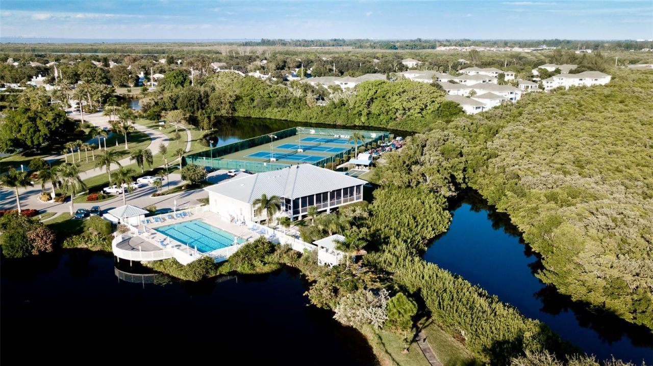 1249 Edgewater Circle , Unit 73, Bradenton, FL 34209 Photo