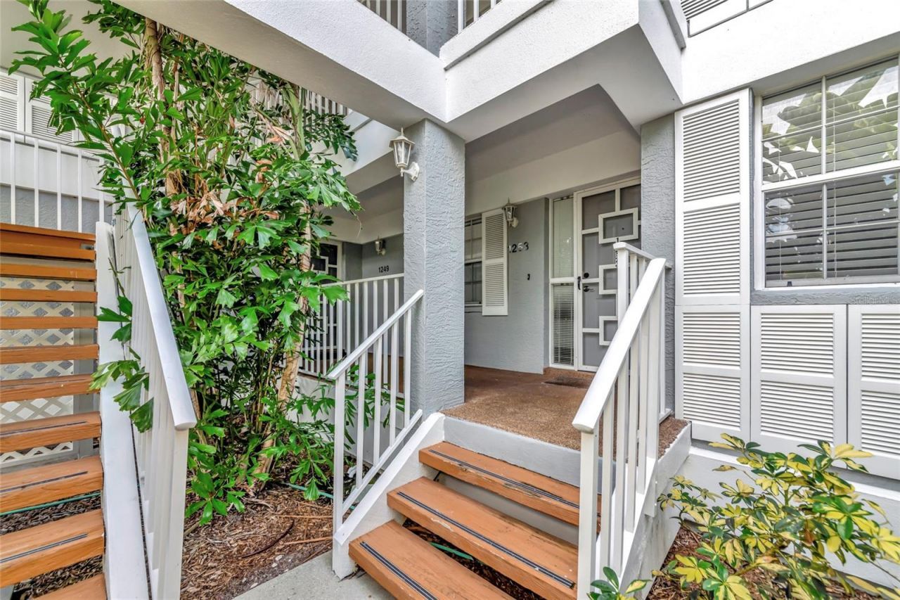 1249 Edgewater Circle , Unit 73, Bradenton, FL 34209 Photo