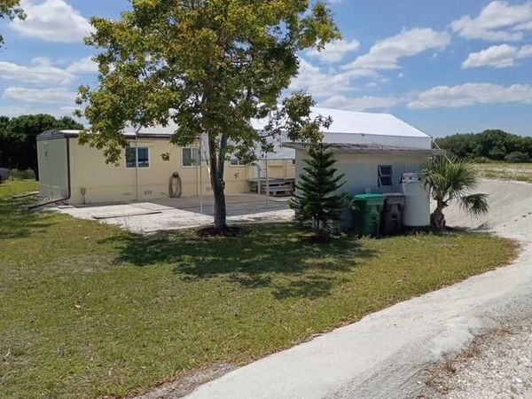 20020 NW 80TH Drive, Okeechobee, FL 34972