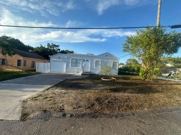 801 HAMPTON Road, West Palm Beach, FL 33405