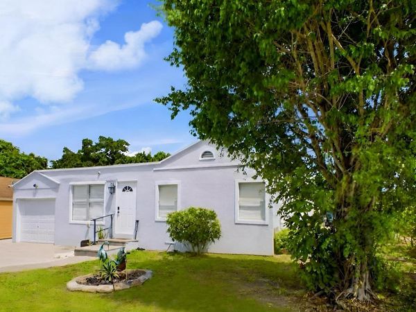 801 HAMPTON Road, West Palm Beach, FL 33405