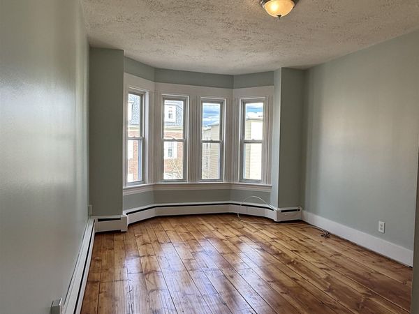 282 Cartier Street, Unit 2, Manchester, NH 03102