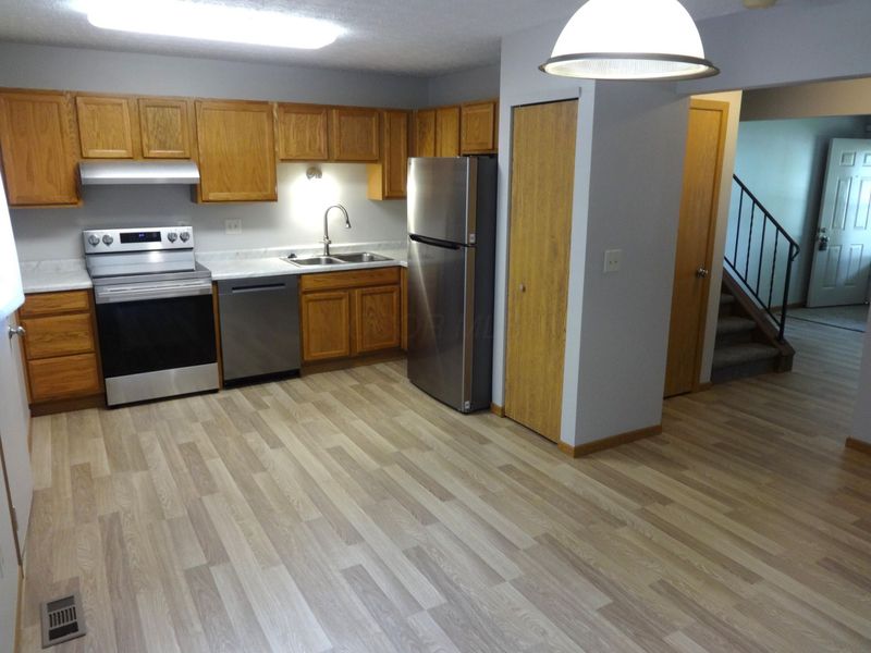 4838 Bradington Court, Columbus, OH 43229 Photo 11