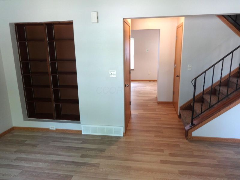 4838 Bradington Court, Columbus, OH 43229 Photo 8