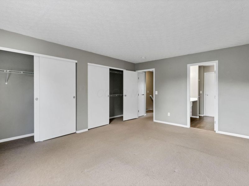 4693 Athalia Drive, Unit 23D, Columbus, OH 43228 Photo 22