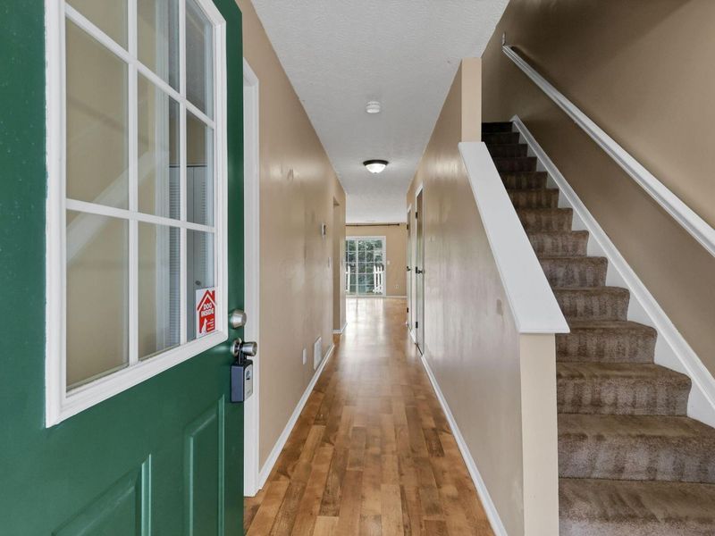 4693 Athalia Drive, Unit 23D, Columbus, OH 43228 Photo 4