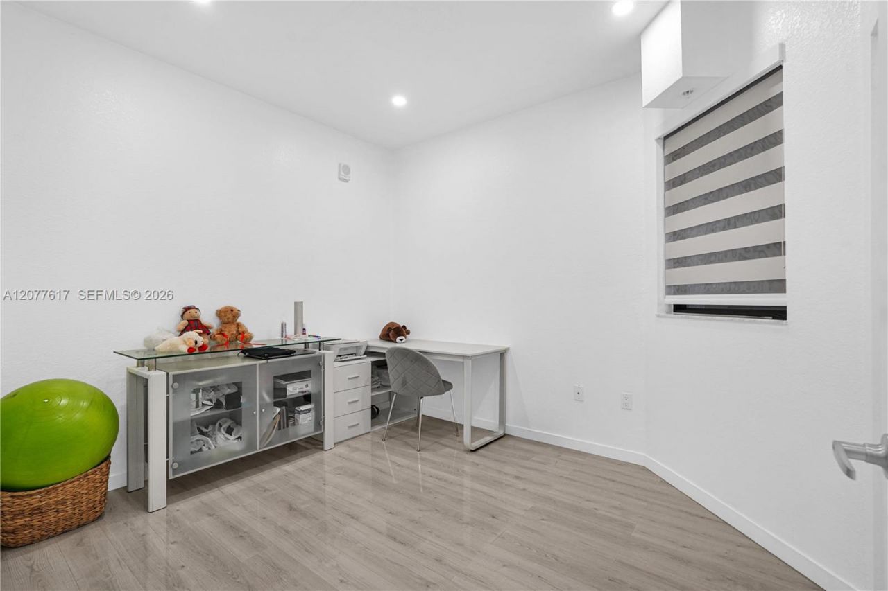 15600 SW 136th St , Unit 102, Miami, FL 33196 Photo