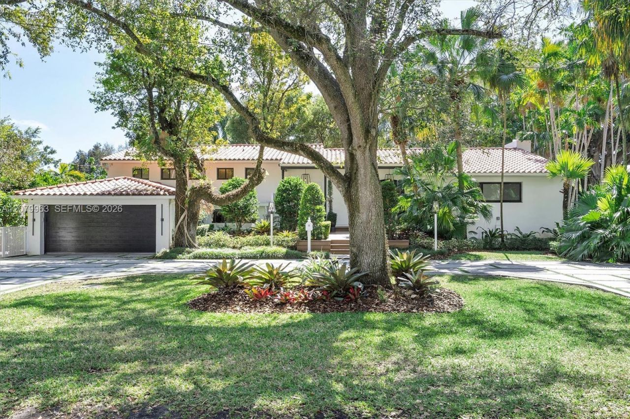 652 NE 105th St , Miami Shores, FL 33138 Photo