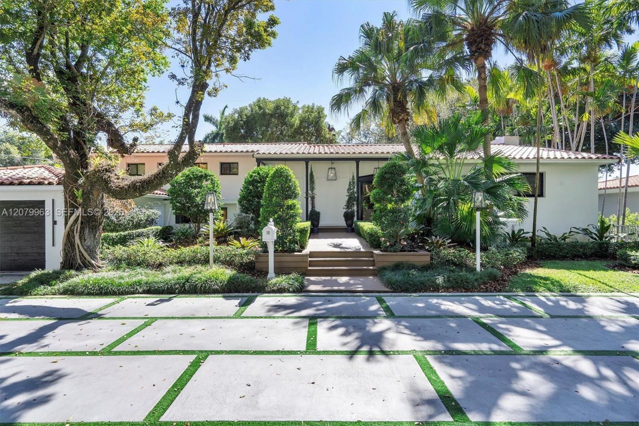 652 NE 105th St , Miami Shores, FL 33138 Photo