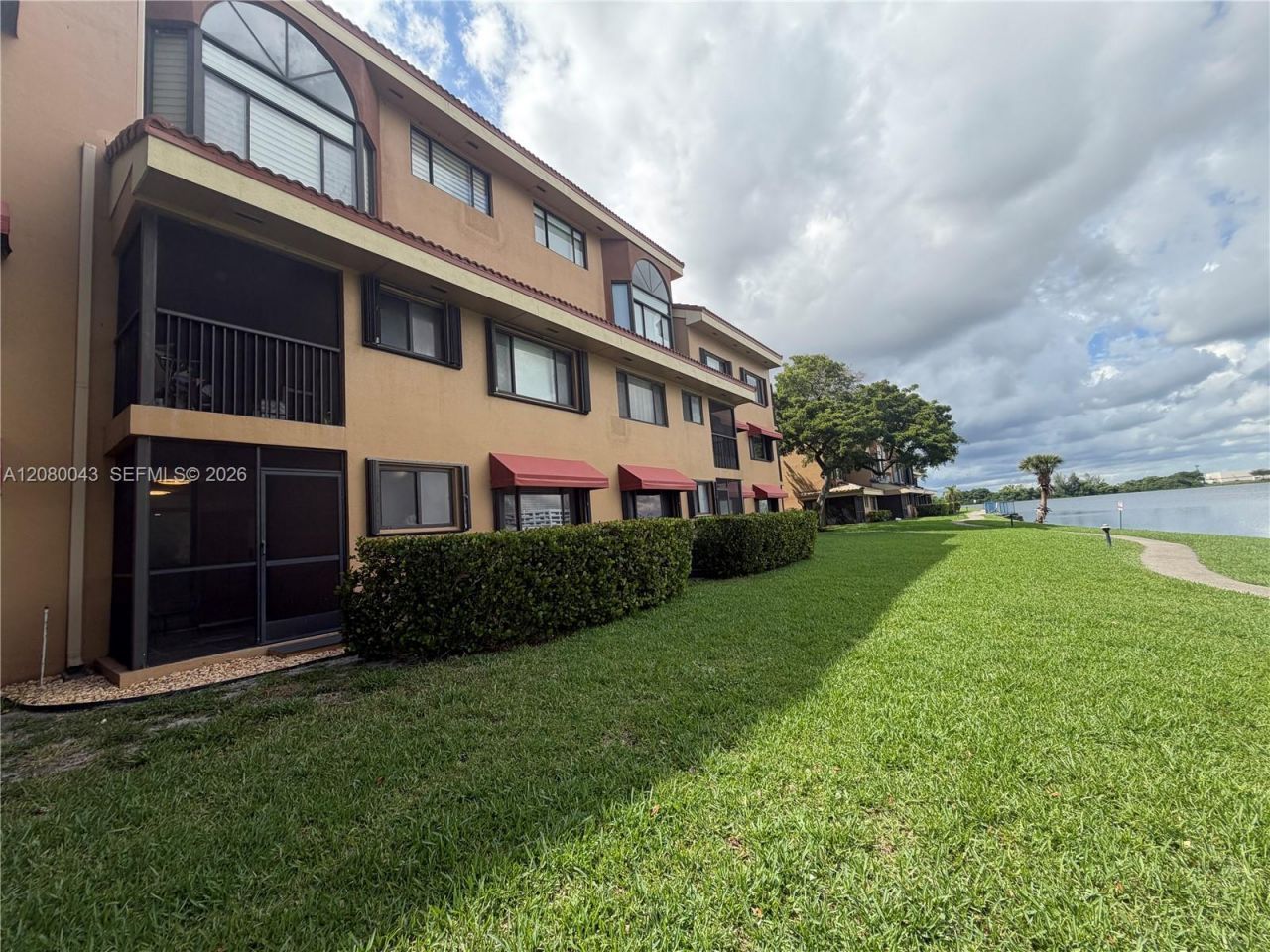 15535 N Miami Lakeway N , Unit 107, Miami Lakes, FL 33014 Photo