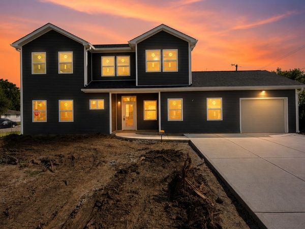 3106 Keswick Road , Indianapolis, IN 46222