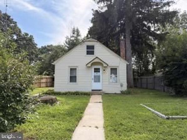 40 ASBURY AVENUE , DOVER, DE 19901