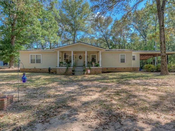 8839 Sebastian Road, Keithville, LA 71047