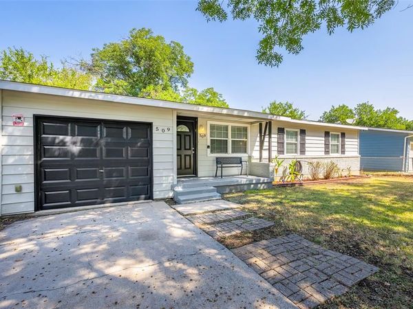 509 Circle Drive, Arlington, TX 76010