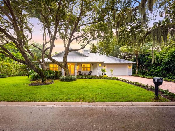 1 Sabal Court, Sewalls Point, FL 34996
