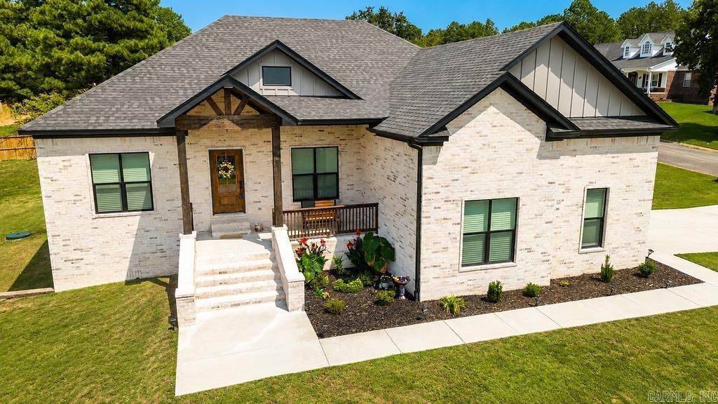 1 Whippoorwill Drive Greenbrier, AR 72058