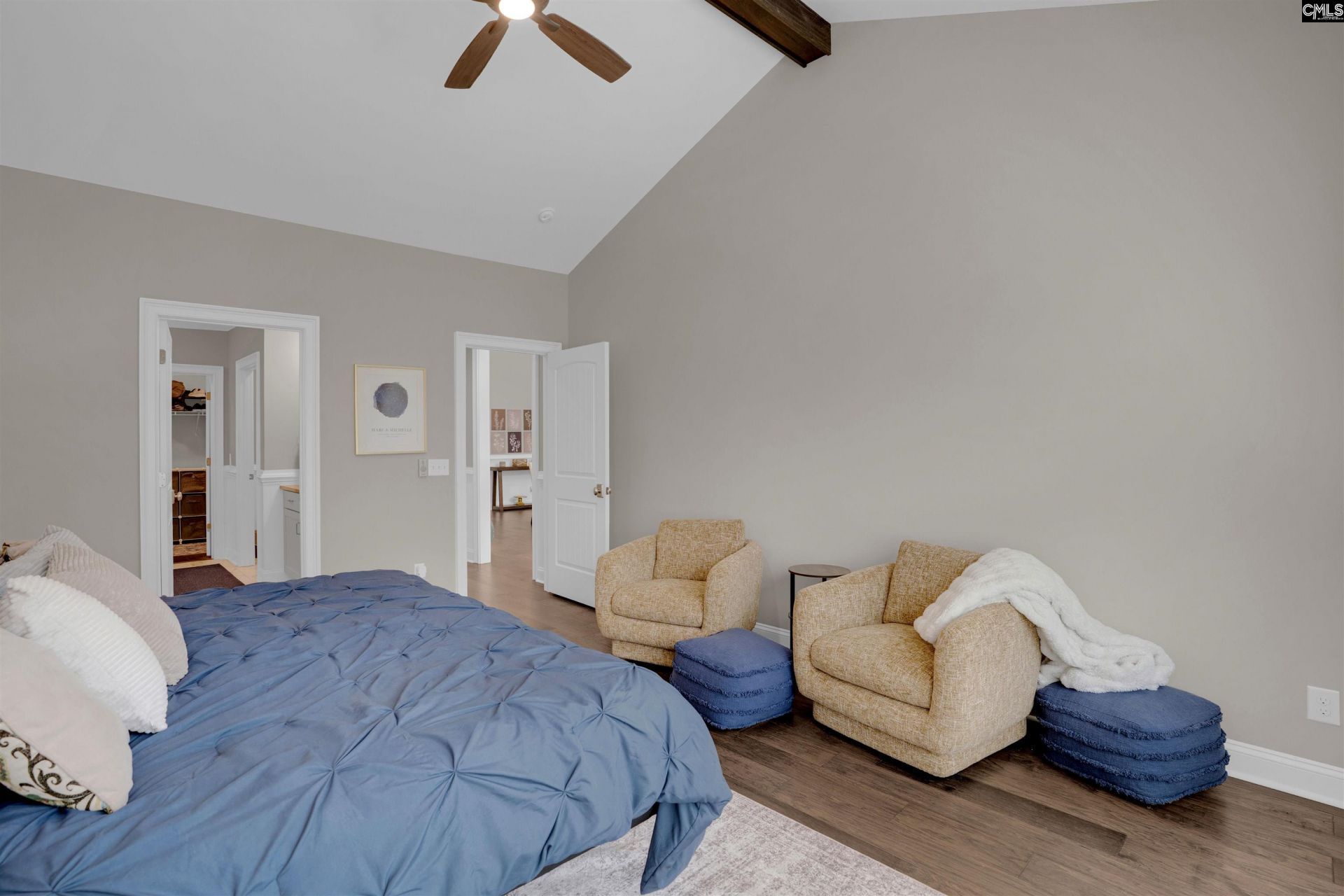 10 Sag Harbor Drive  Photo 17