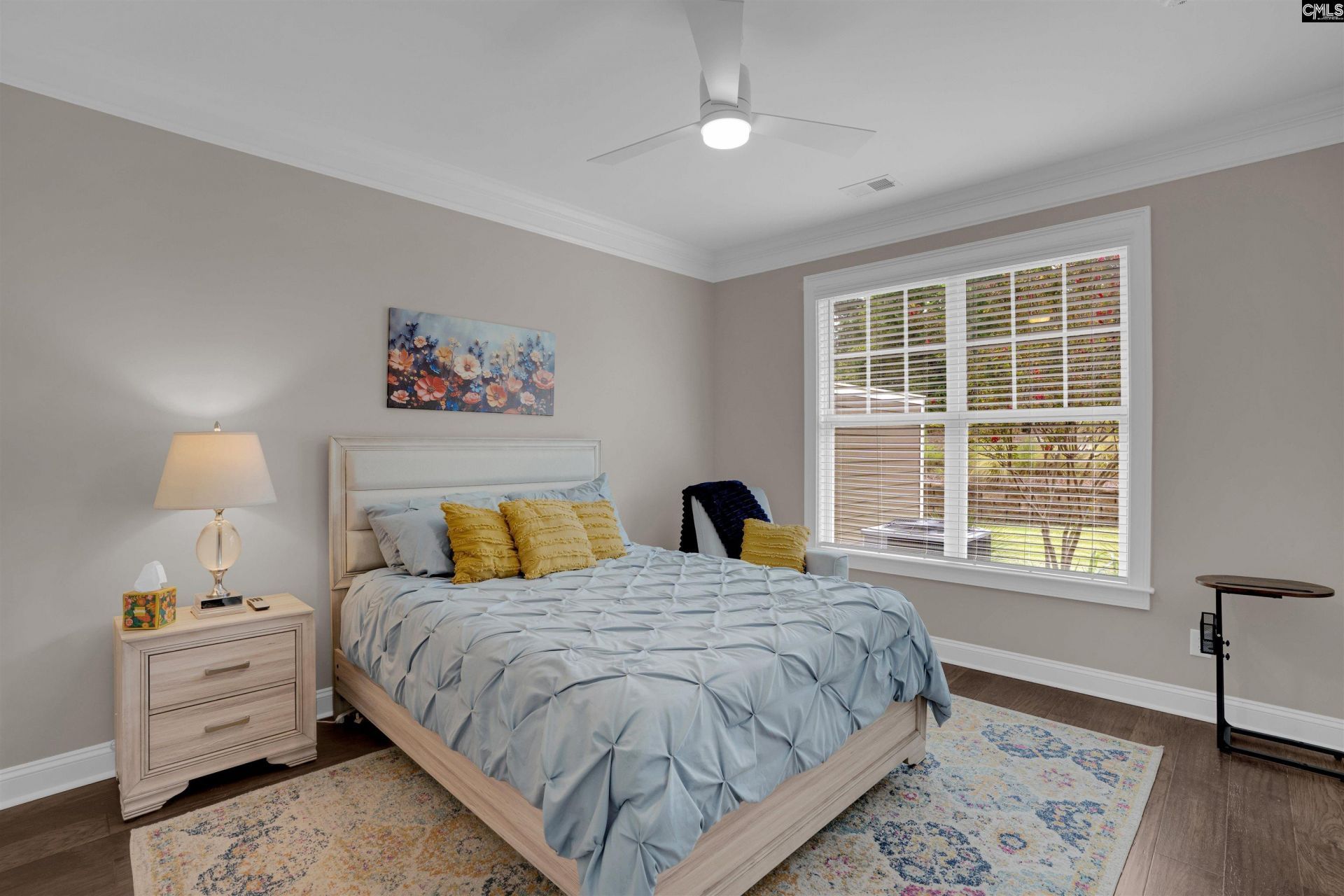 10 Sag Harbor Drive  Photo 24