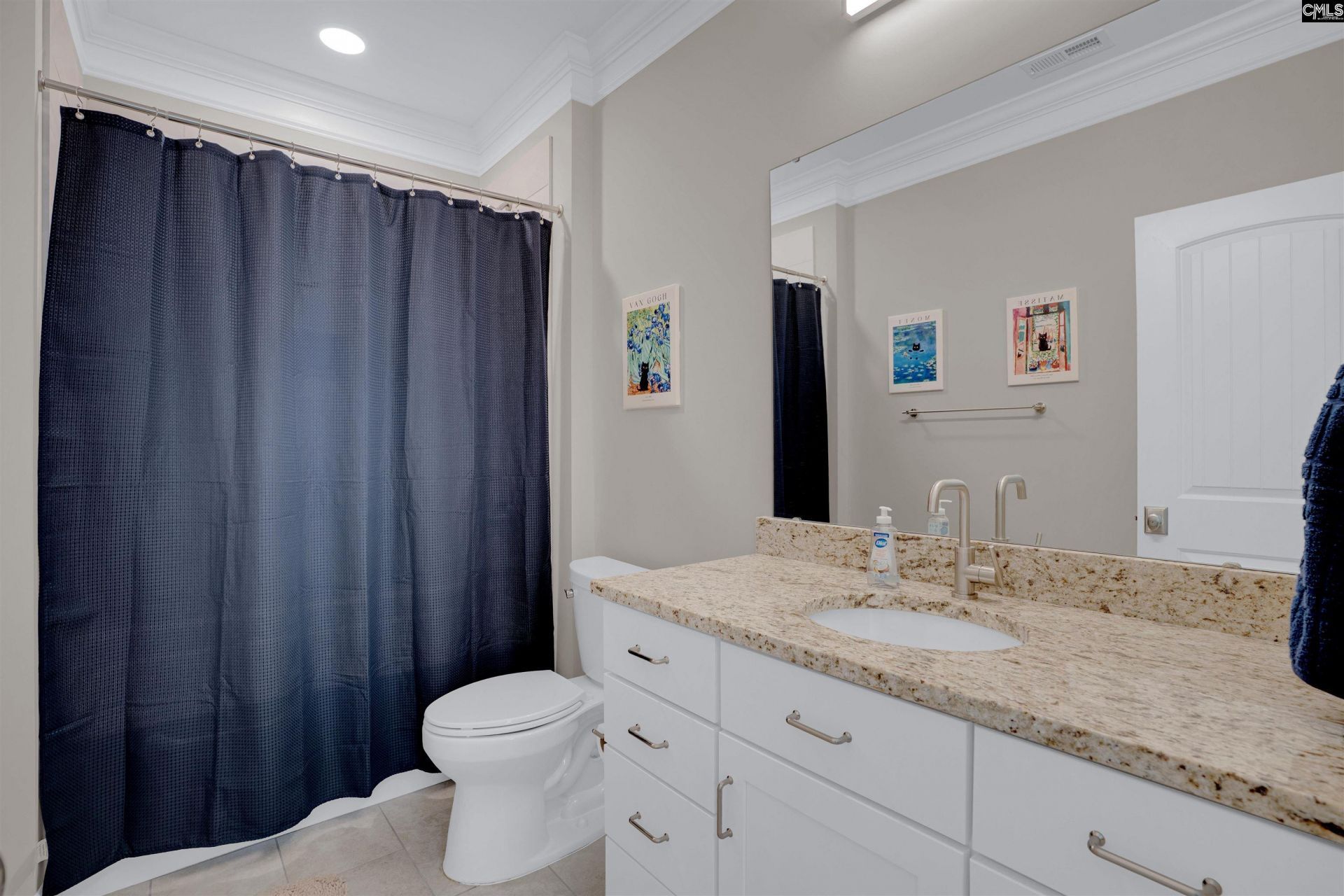 10 Sag Harbor Drive  Photo 25
