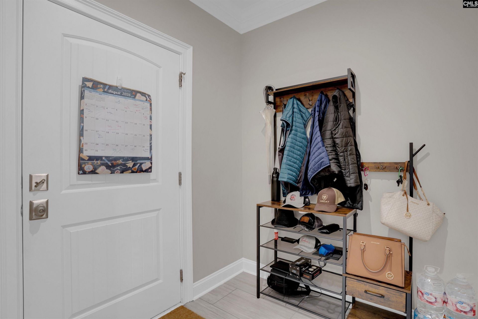 10 Sag Harbor Drive  Photo 32