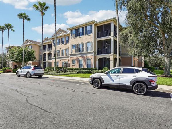 8168 BOAT HOOK LOOP , Unit 303, WINDERMERE, FL 34786