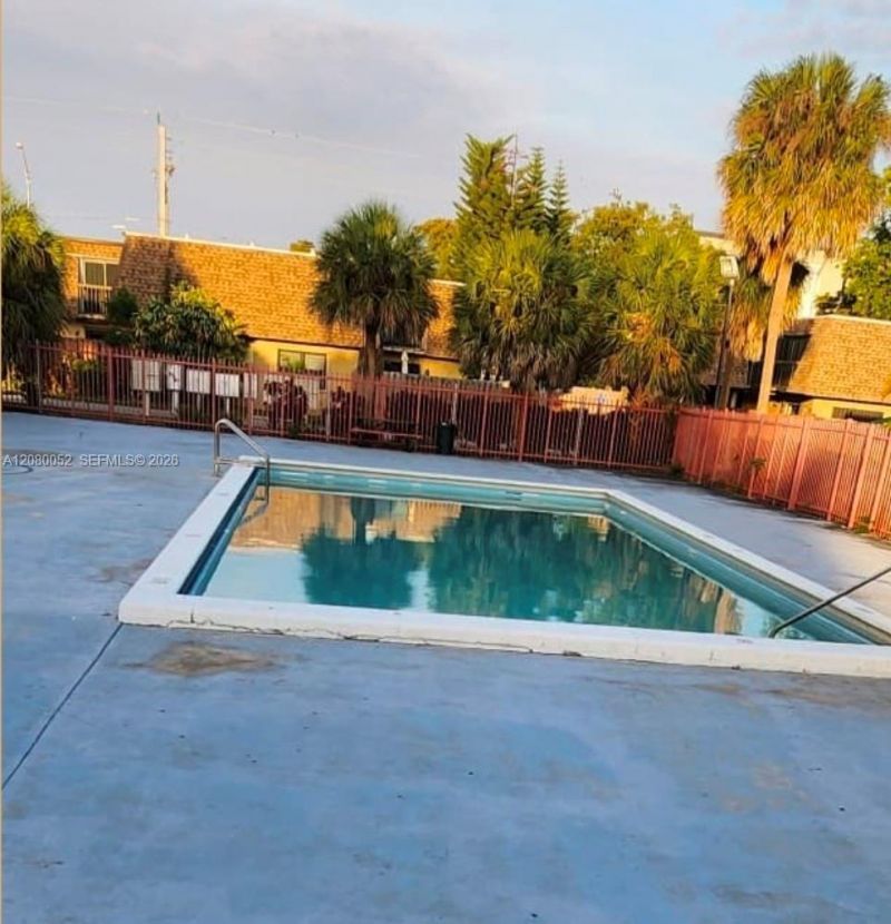 6480 W 27th Ct , Unit 54-22, Hialeah, FL 33016 Photo