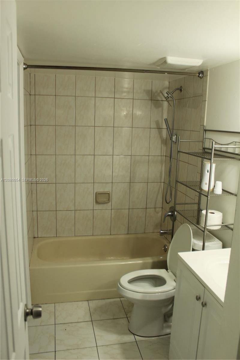11750 SW 18th St, Unit 502-1, Miami, FL 33175 Photo