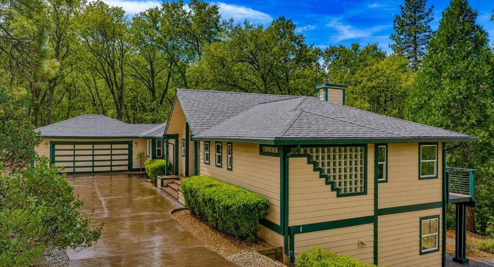 13531 Capitol, Grass Valley, CA 95945 Photo