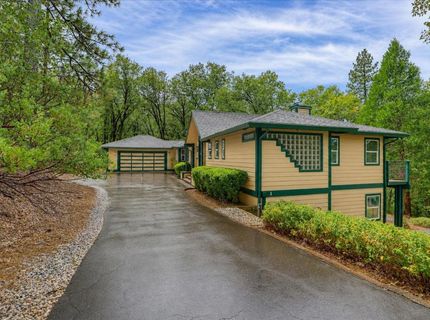 13531 Capitol, Grass Valley, CA 95945 Photo