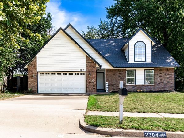 2304 W Ocala Street , Broken Arrow, OK 74011