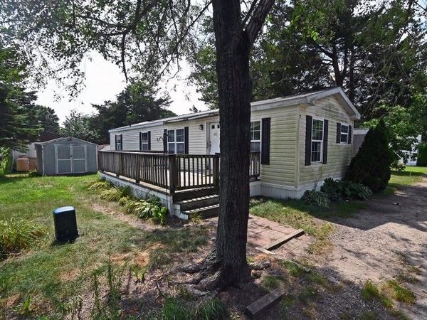 7 First Avenue, Bourne, MA 02559