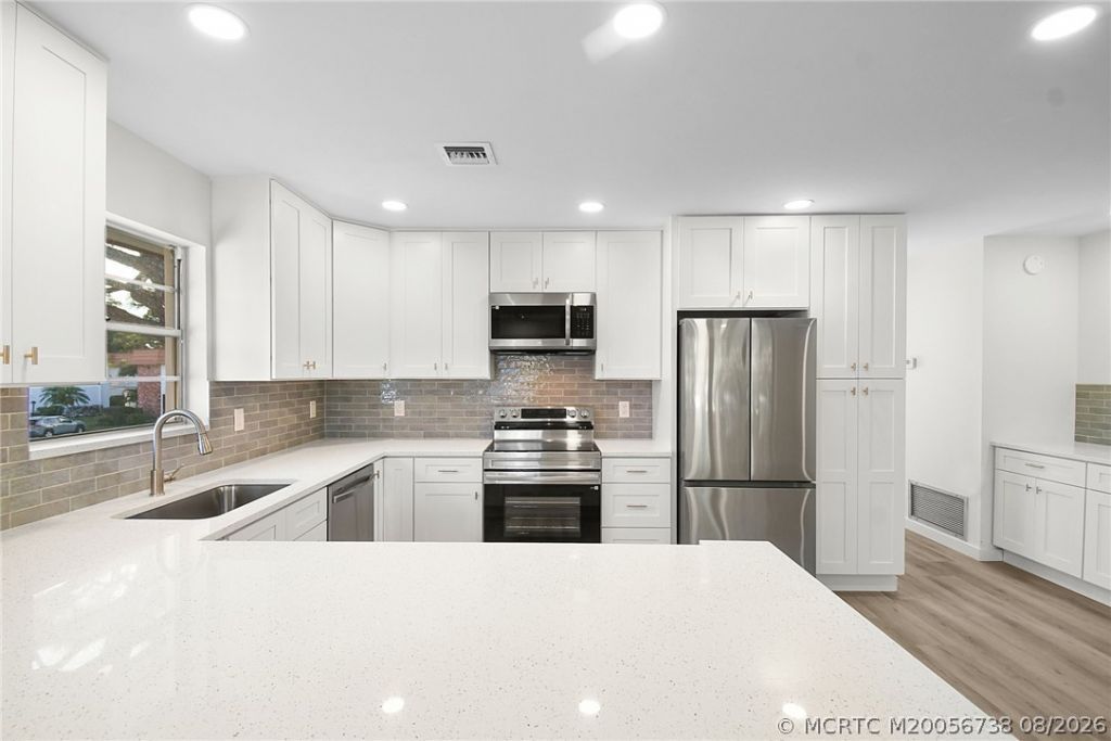 2600 SE Ocean Boulevard , Unit O10, Stuart, FL 34996 Photo