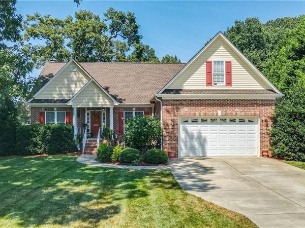 3005 Pearson Farm Drive, Browns Summit, NC 27214