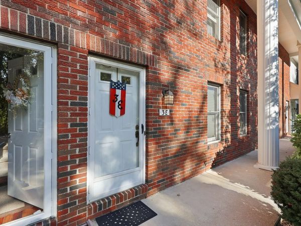 3 Castle Hill Rd, Unit E, Agawam, MA 01001