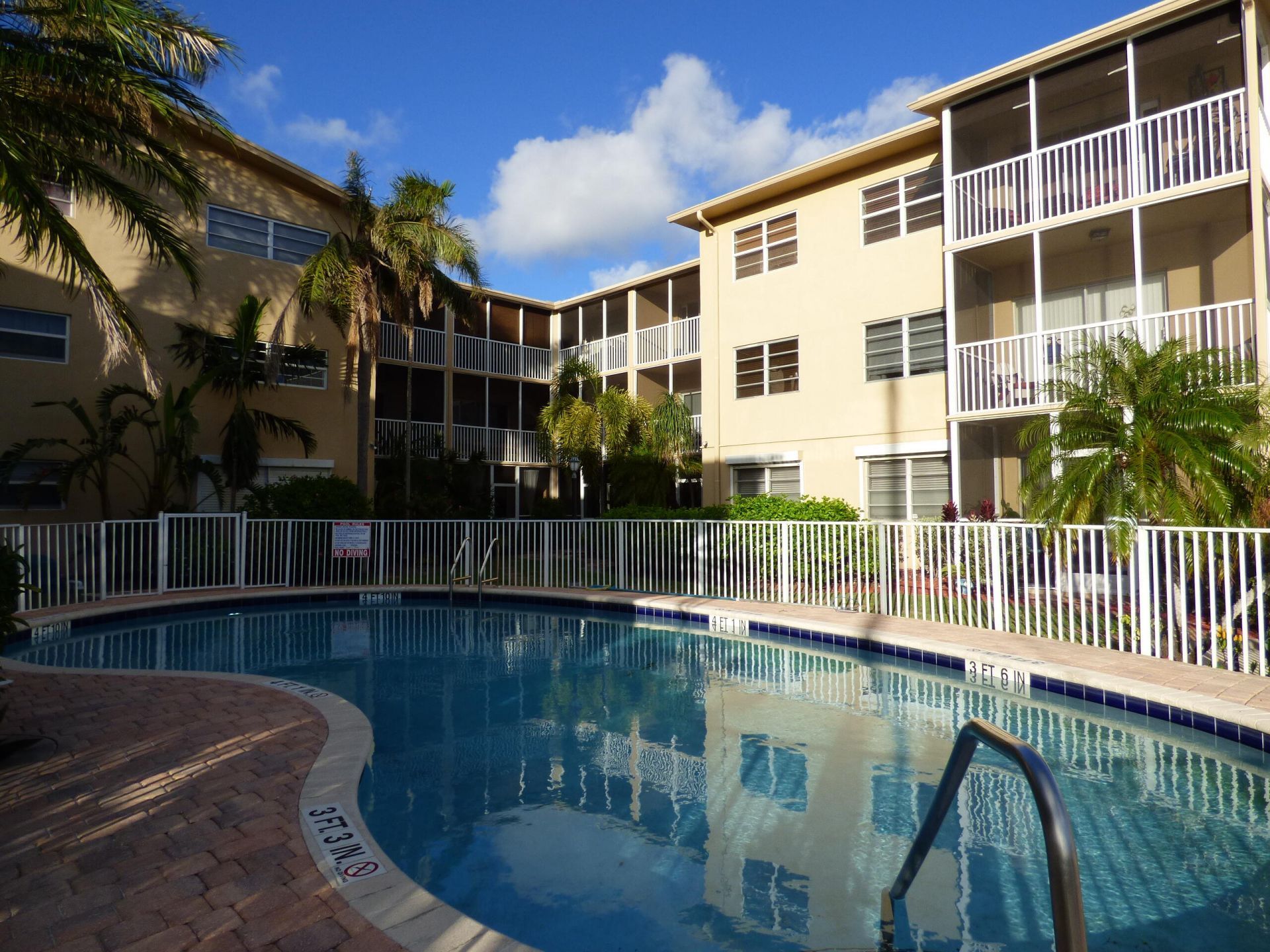 1510 SE 15th Street, Unit 304, Fort Lauderdale, FL 33316 Photo