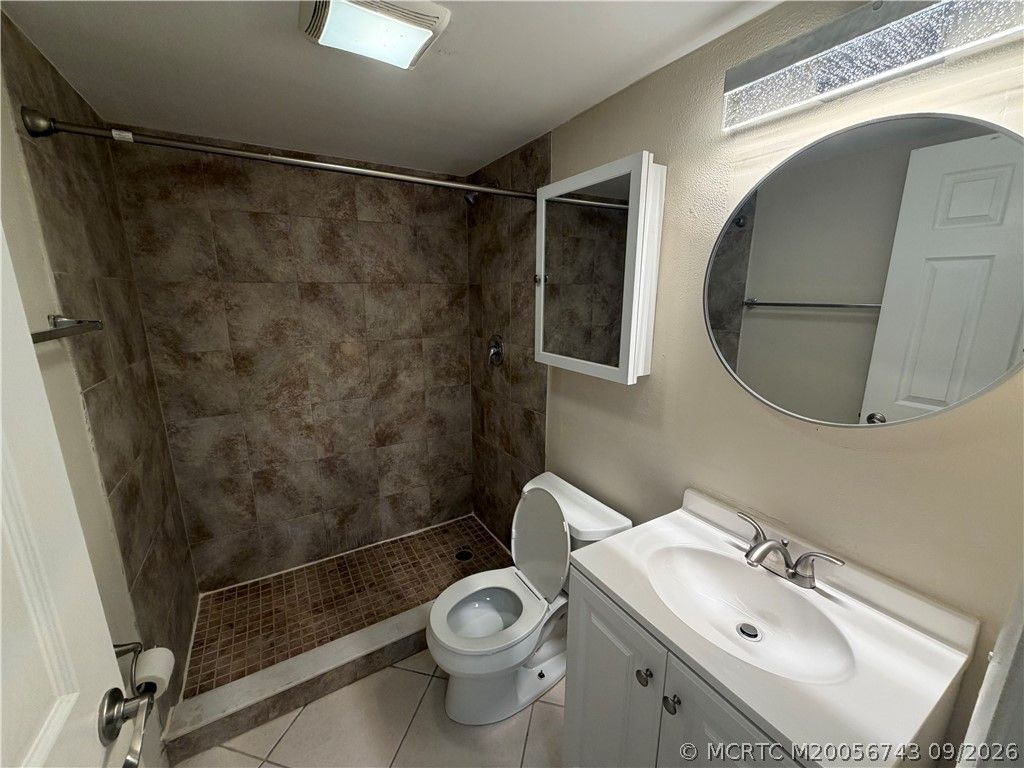 860 NW River Shores Boulevard, Stuart, FL 34994 Photo