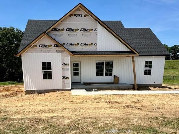 85 Forest Springs Road , Scottsville, KY 42164