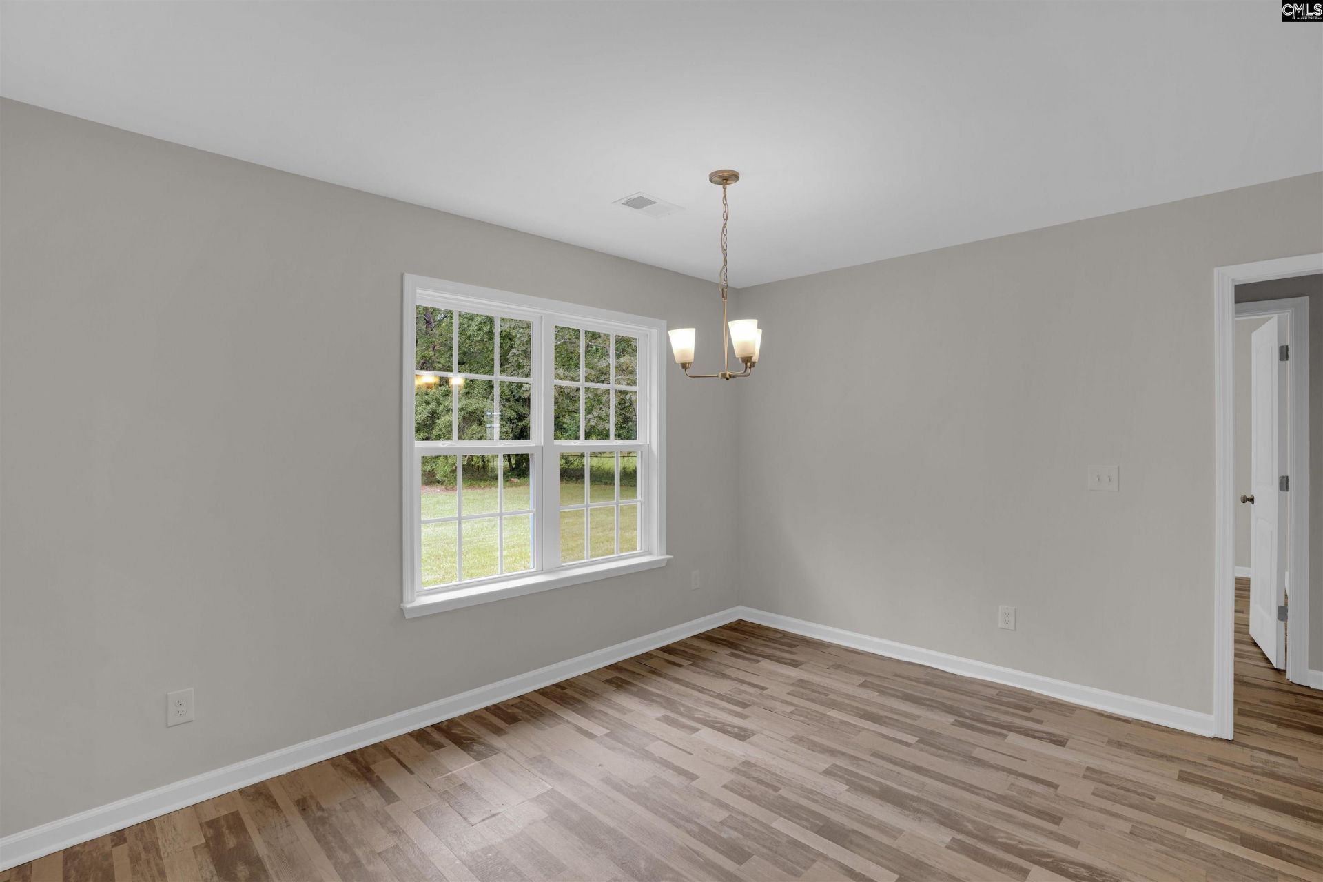 110 Henry Street  Photo 11