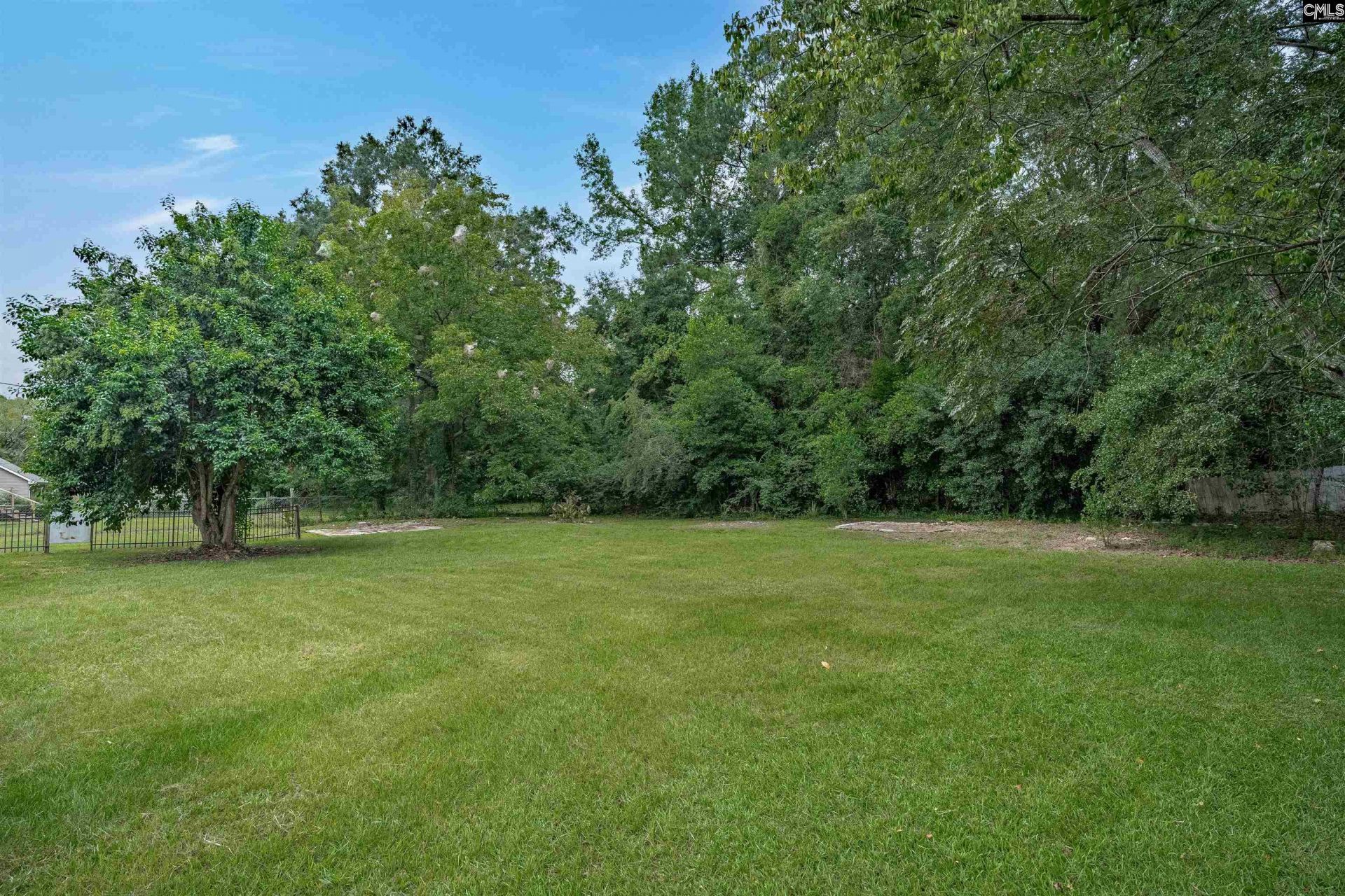 110 Henry Street  Photo 25