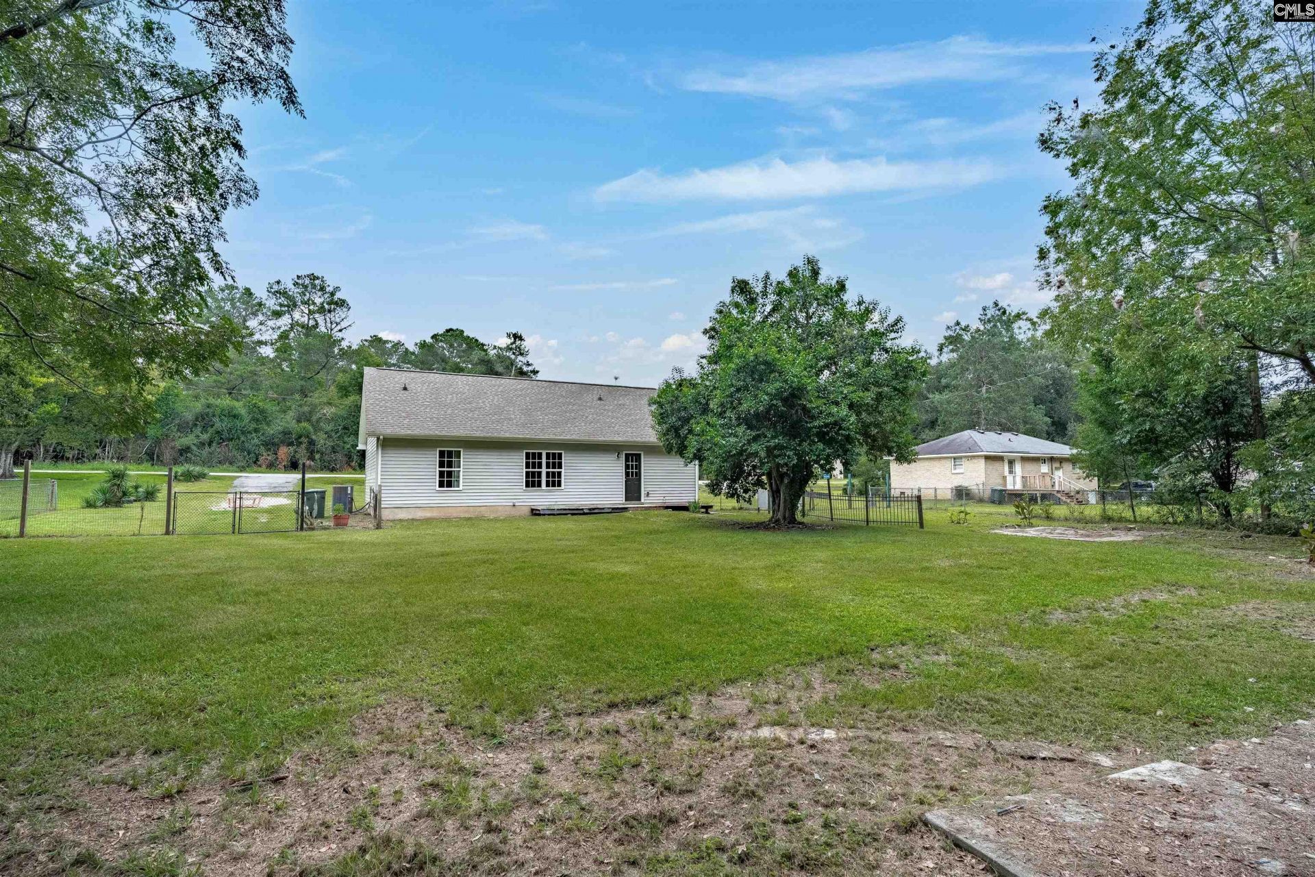 110 Henry Street  Photo 27