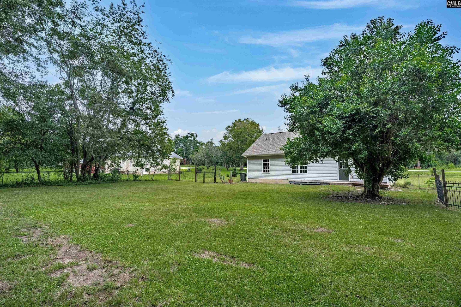 110 Henry Street  Photo 28