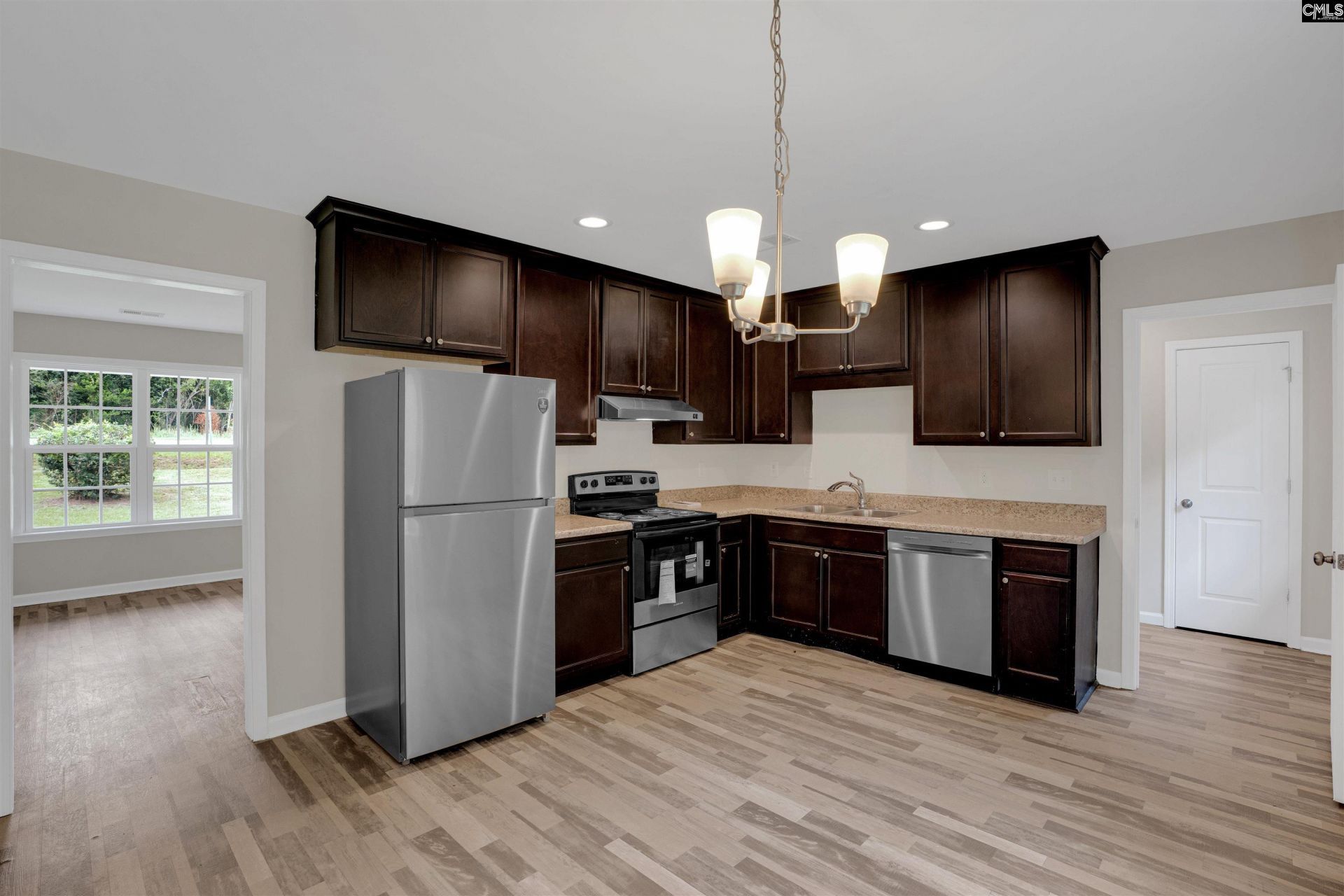 110 Henry Street  Photo 8