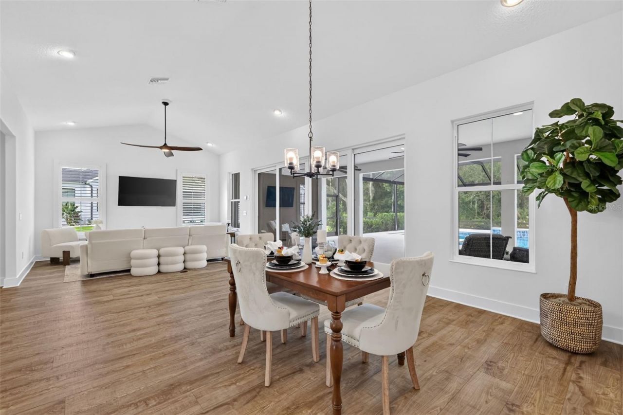 724 Shivers Loop, The Villages, FL 34762 Photo